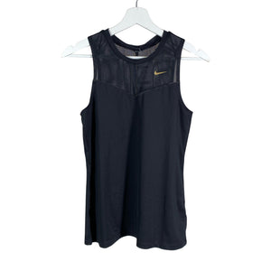 Unisex Nike - Urheilutoppi, koko 34 -  (1)