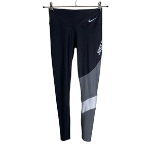 Unisex Nike - Urheilutrikoot, koko 36 -  (1)