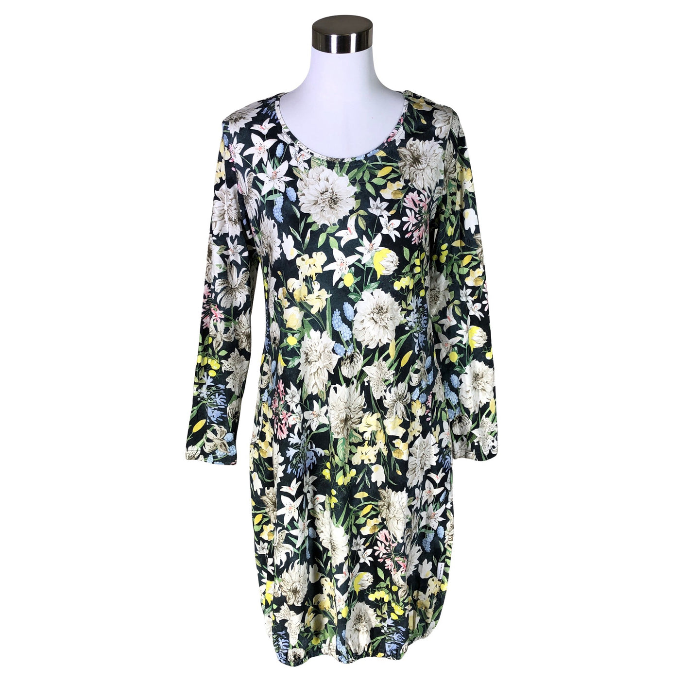Unisex Versonpuoti - Mekko, koko 38 -  (1)