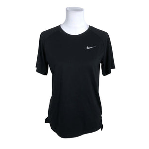 Unisex Nike - Spordisärk, lühikesed käised, suurus 38 - Must (1)