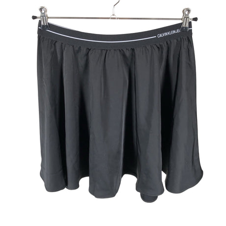 Unisex Calvin Klein Jeans - Mitteveniv seelik, suurus 40 - Must ()