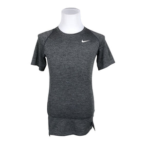 Unisex Nike - Spordisärk, lühikesed käised, suurus L - Hall (1)
