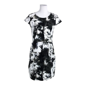 Unisex Lumoan - Trikotaažist kleit, suurus 40 - Hall (1)