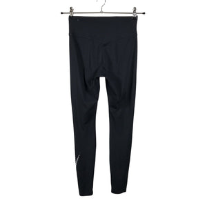 Unisex Nike - Spordiretuusid, suurus 40 - Must (2)