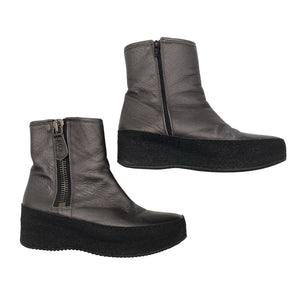 Unisex Nude - Poolsaapad, suurus 39 - Must (1)