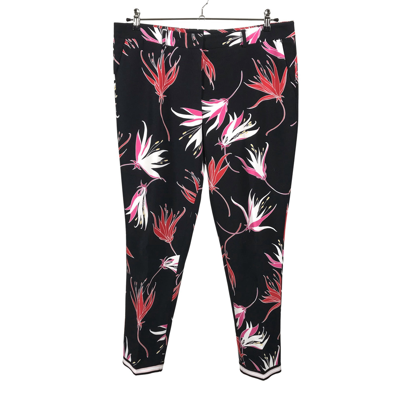 Unisex s.Oliver - Mittevenivad püksid, suurus 44 - Must (1)