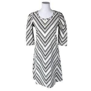 Unisex Cream - Trikotaažist kleit, suurus 34 - Must (1)