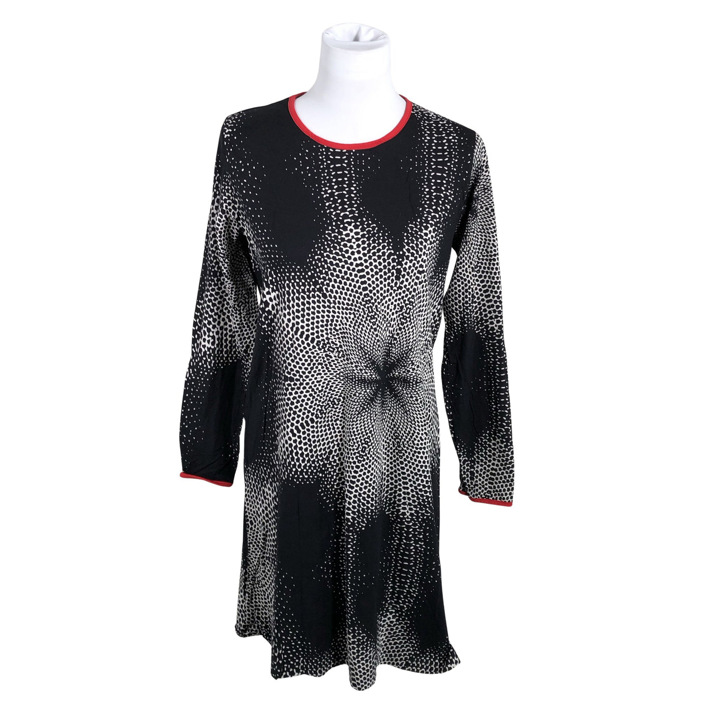 Unisex Nanso - Trikotaažist kleit, suurus 38 - Must (1)