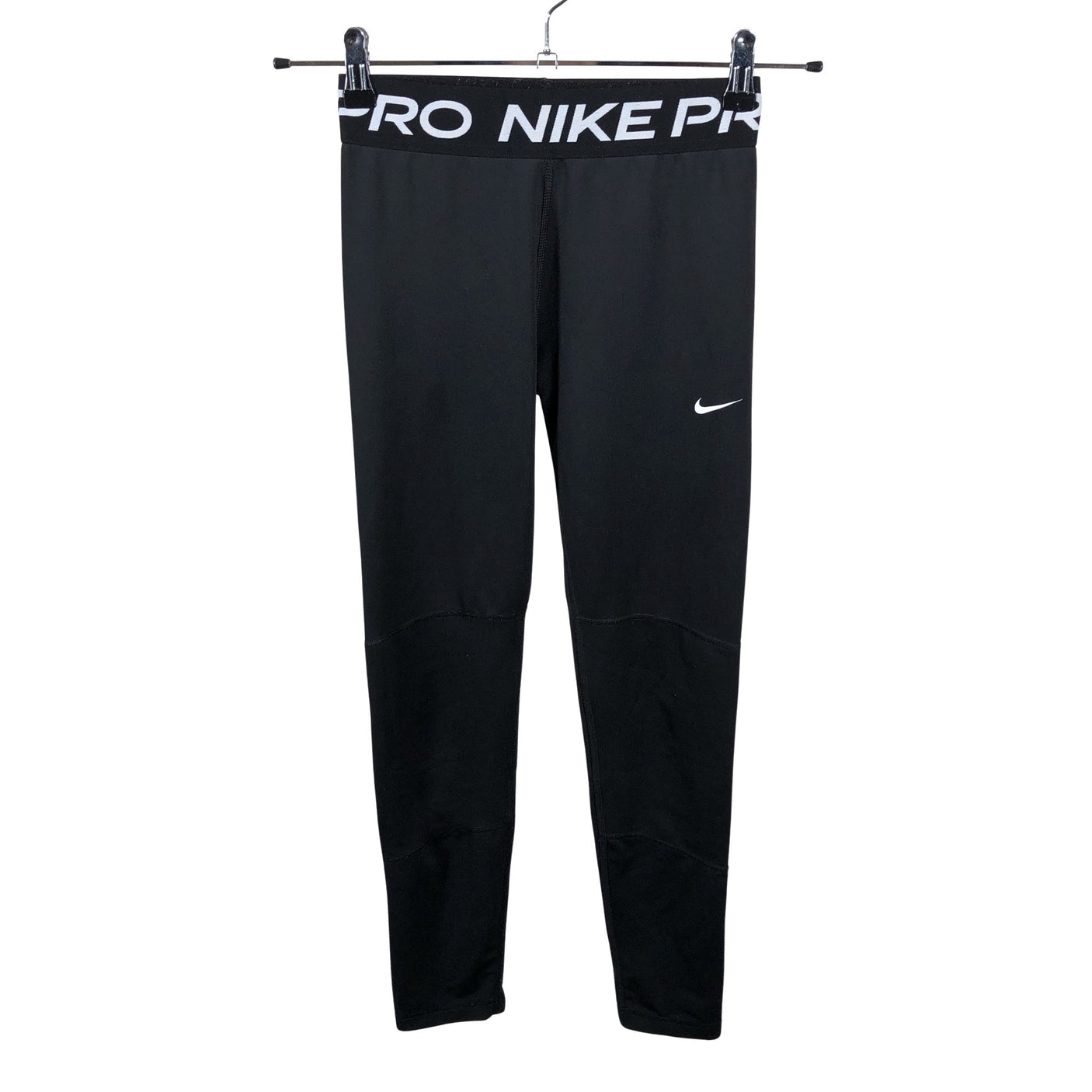 Unisex Nike - Spordiretuusid, suurus 158 - 164 - Must (1)