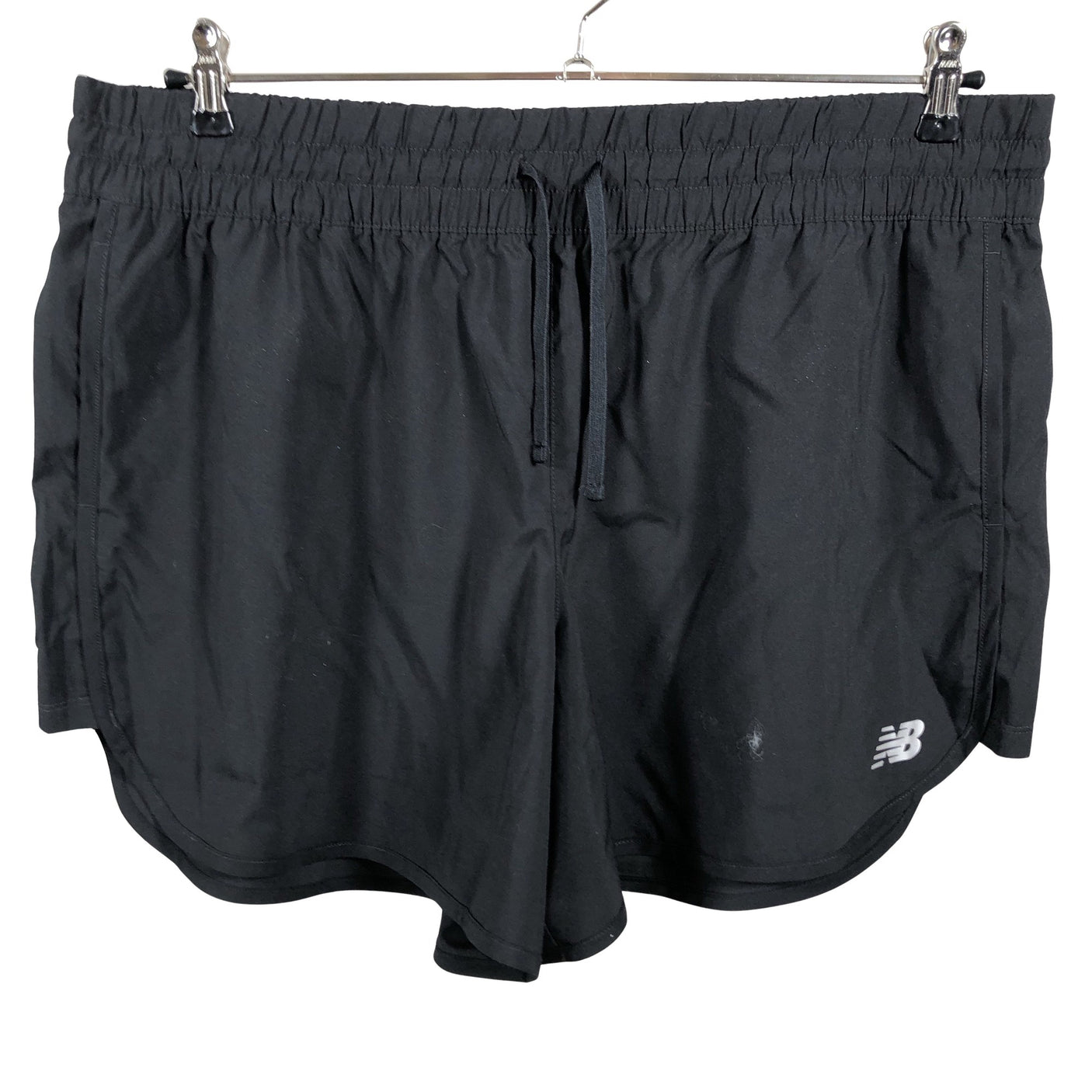 Unisex New Balance - Lühikesed spordipüksid, suurus XL - Must (1)