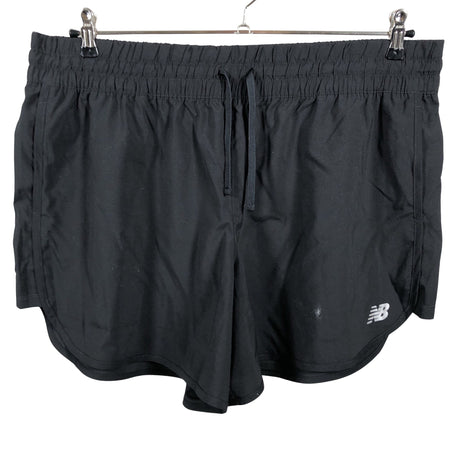 Unisex New Balance - Lühikesed spordipüksid, suurus XL - Must ()