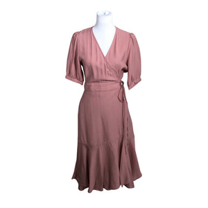 Unisex And Less - Mitteveniv kleit, suurus 38 - Heleroosa (1)
