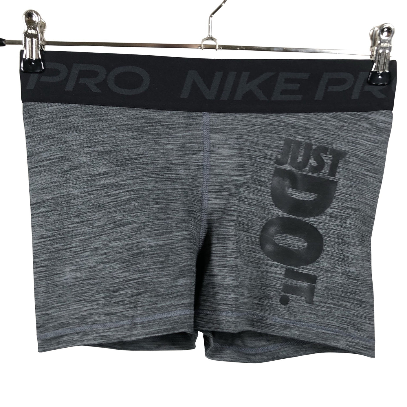 Unisex Nike - Lühikesed spordipüksid, suurus 38 - Hall (1)
