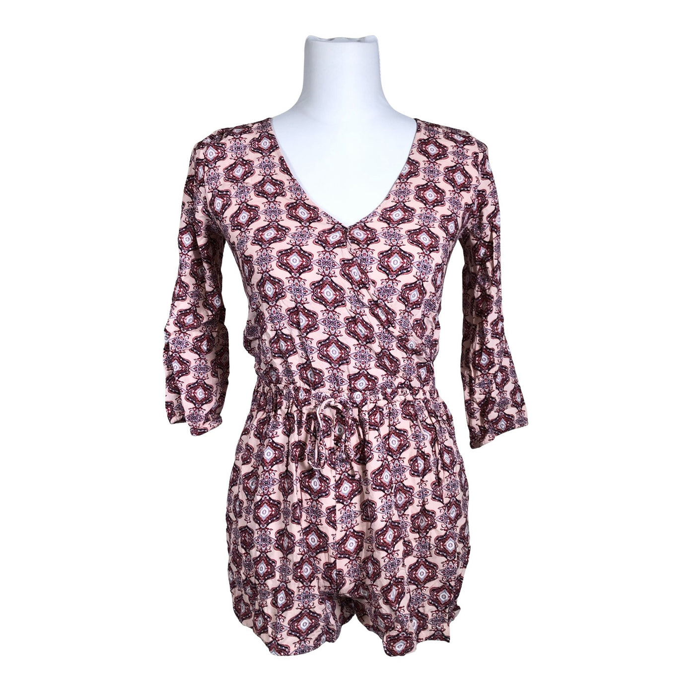 Unisex Hollister - Lühike pükskostüüm, suurus 36 - Heleroosa (1)