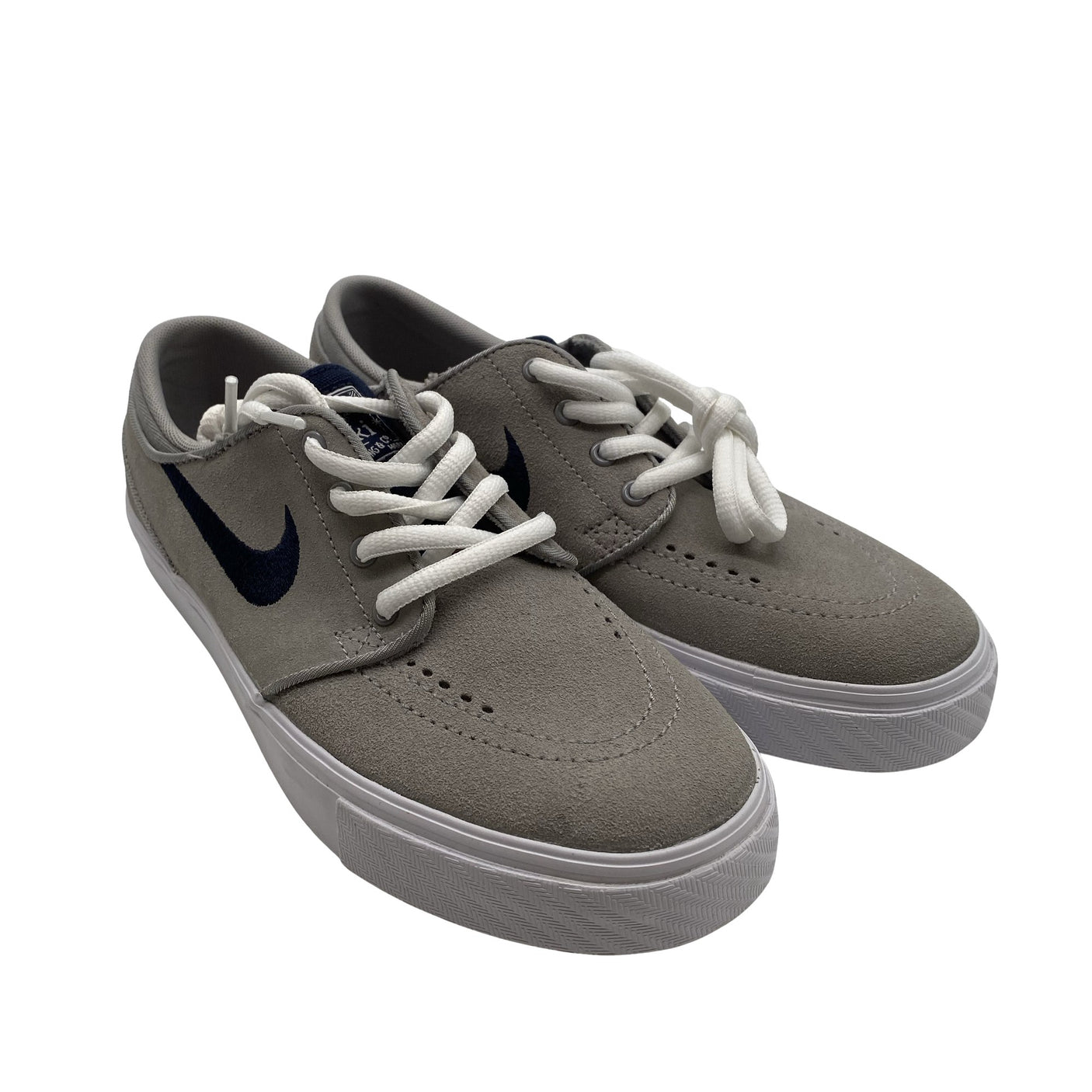 Unisex Nike - Tennised, suurus 36 - Hall (2)