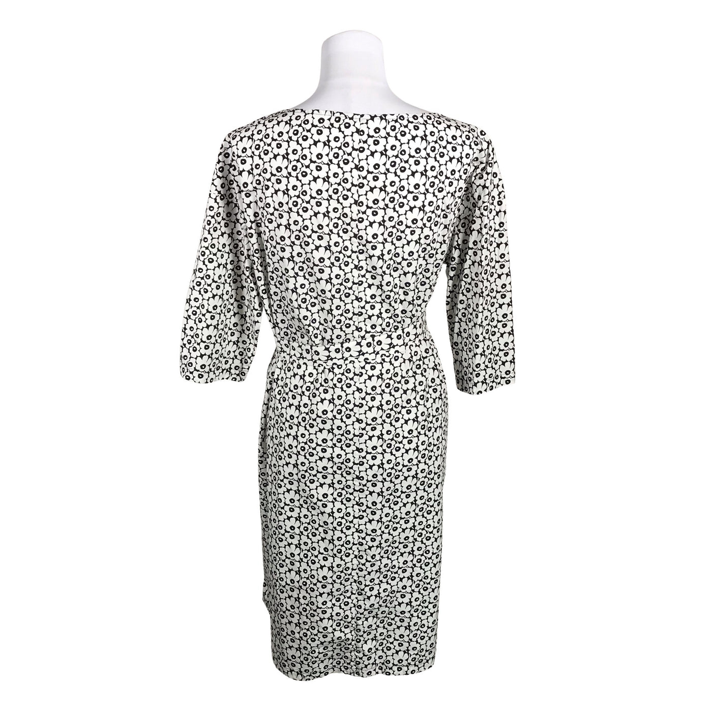 Unisex Marimekko - Mitteveniv kleit, suurus 44 - Must (2)