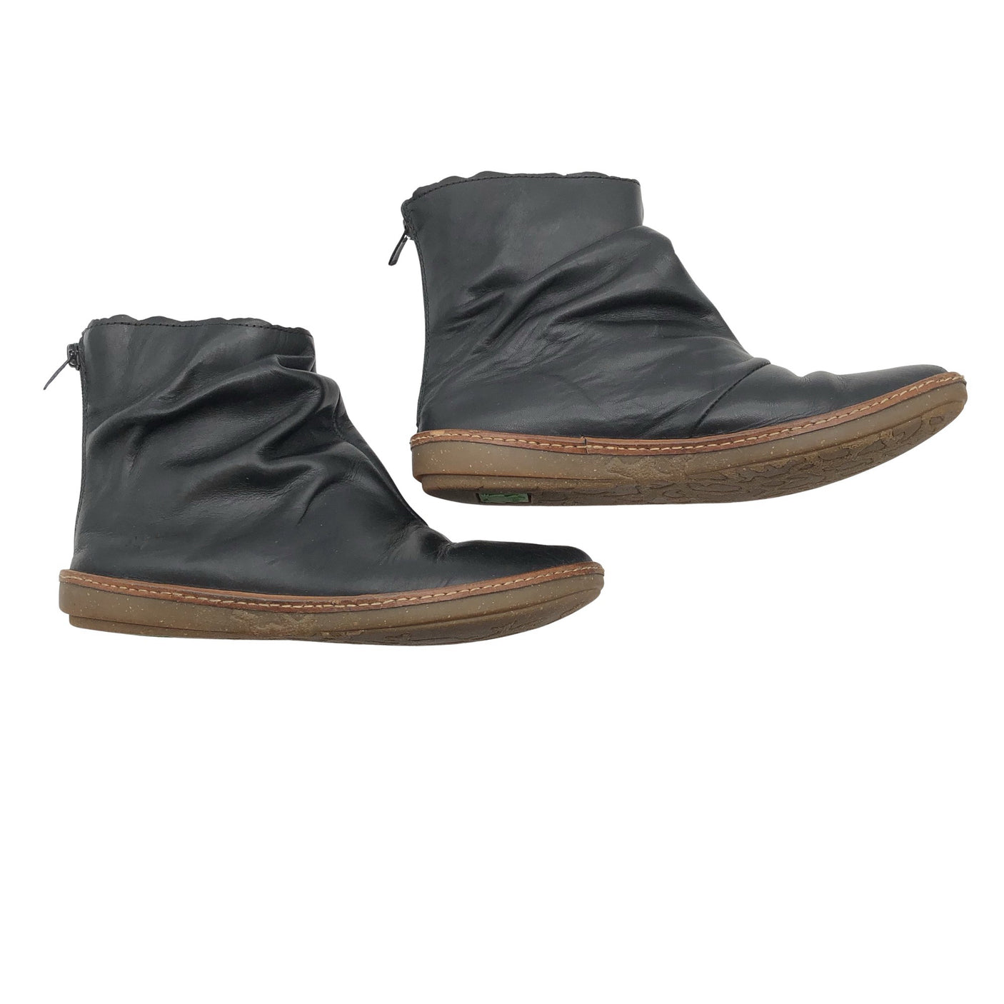 Unisex El naturalista - Poolsaapad, suurus 39 - Must (1)