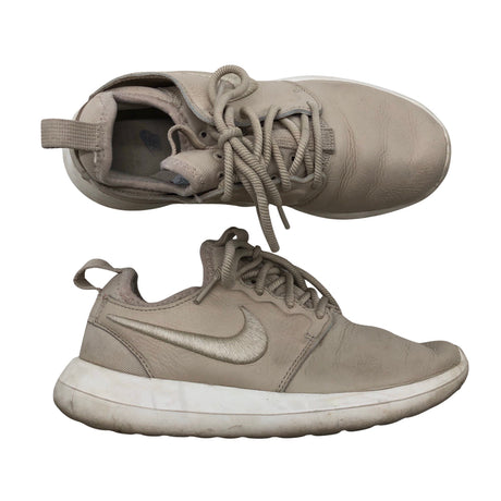 Unisex Nike - Lenkkarit, koko 35 -  ()