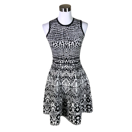 Unisex Karen Millen - Mekko, koko 34 -  ()