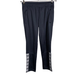 Unisex Umbro - Urheiluhousut, koko 158 - 164 -  (1)