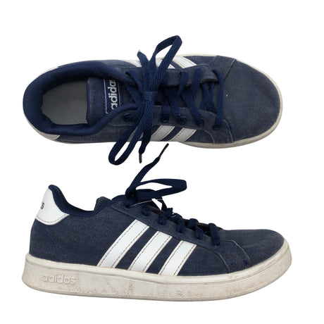 Unisex Adidas - Tennarit, koko 33 -  ()