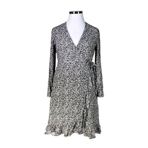 Unisex Part two - Õhuke kleit, suurus 42 - Valge (1)