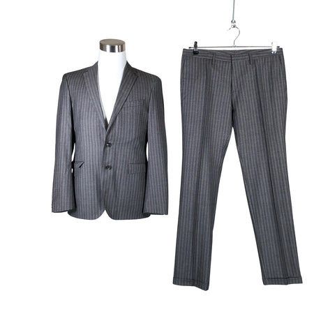 Unisex Hugo Boss - Ülikond, suurus L - Hall ()