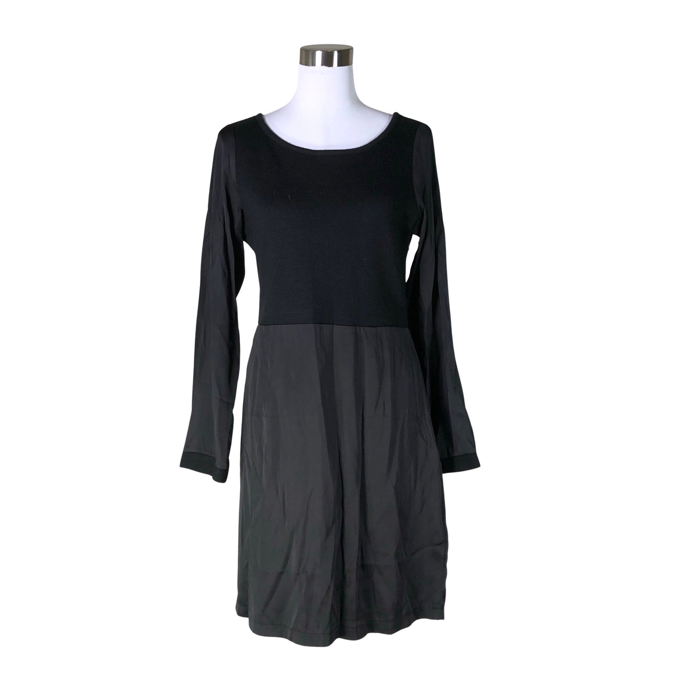 Unisex Part two - Kootud kleit, suurus 38 - Must (1)