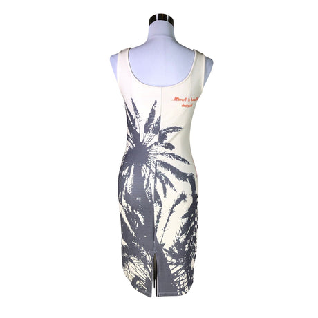 Unisex Desigual - Trikotaažist kleit, suurus 36 - Looduslik valge (2)