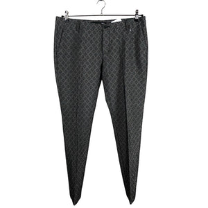 Unisex MAC - Mittevenivad püksid, suurus 40 - Must (1)