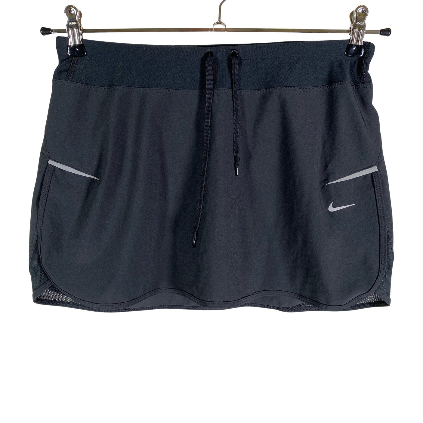 Unisex Nike - Urheilushortsihame, koko 36 -  (1)