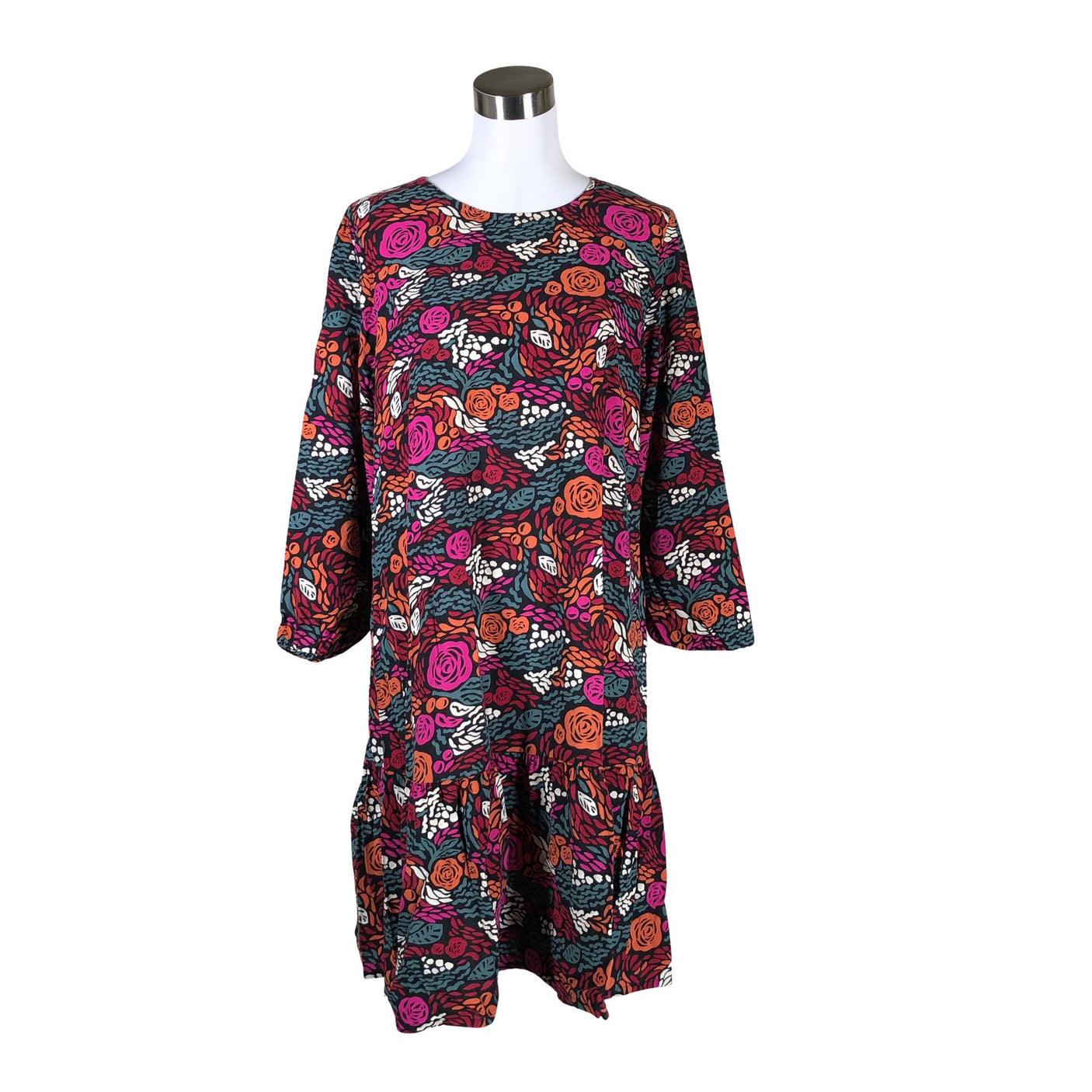 Unisex O.I.S - Mitteveniv kleit, suurus 38 - Must (1)