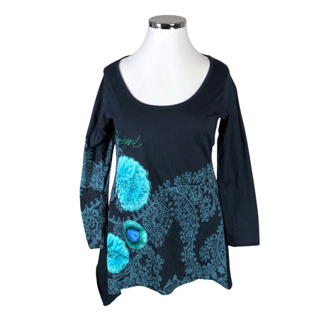 Unisex Desigual - Trikoopaita, koko 44 -  ()