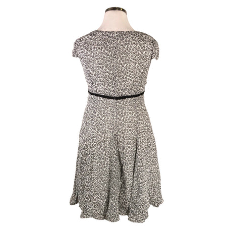 Unisex Andiata - Õhuke kleit, suurus 42 - Hall (2)