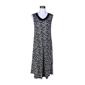 Unisex O.I.S - Trikotaažist kleit, suurus 36 - Valge (1)