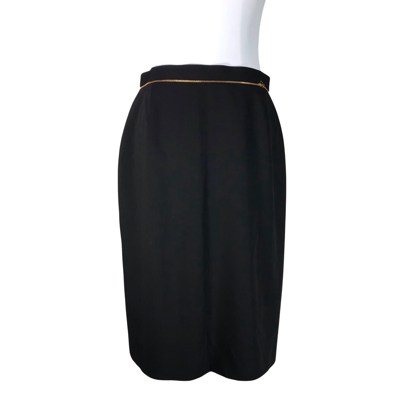 Unisex Escada - Suora hame, koko 40 -  (1)