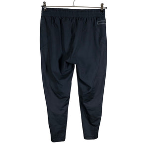 Unisex Under Armour - Spordipüksid, suurus 40 - Must (2)