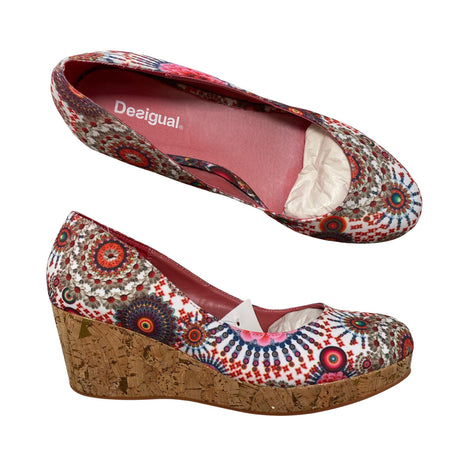 Unisex Desigual - Kiilkontsaga kingad, suurus 40 - Punane ()