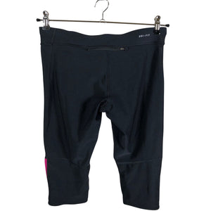 Unisex Nike - Lühikesed spordipüksid, suurus 36 - Must (2)