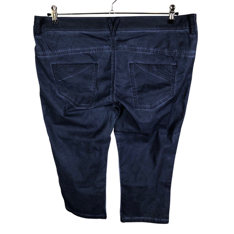 Unisex Esprit - Mittevenivad poolpikad püksid, suurus 44 - Sinine (2)