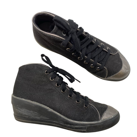 Unisex Guess - Tennised, suurus 37 - Must ()