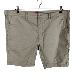 Unisex Levi's - Lühikesed püksid, suurus XXL - Hall (1)