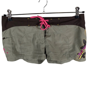Unisex Adidas - Lühikesed spordipüksid, suurus 40 - Hall (1)