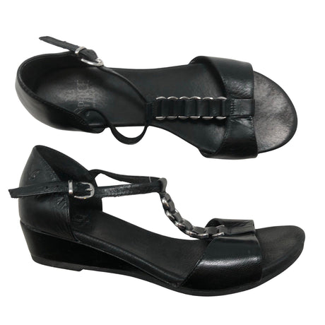 Unisex Caprice - Kontsaga rihmikud, suurus 38 - Must ()