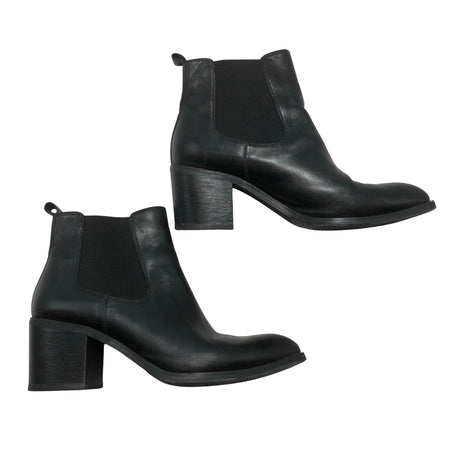 Unisex Sofie Schnoor - Poolsaapad, suurus 38 - Must ()