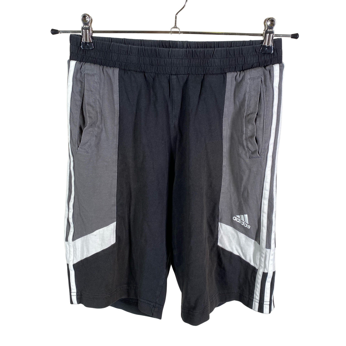 Unisex Adidas - Trikotaažist lühikesed püksid, suurus 158 - 164 - Must (1)