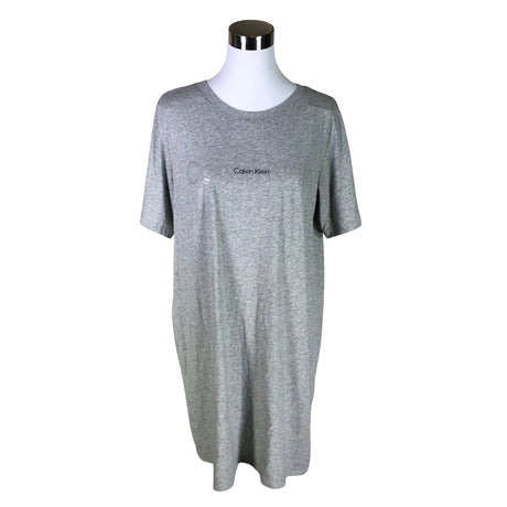 Unisex Calvin Klein - Öösärk , suurus 40 - Hall ()