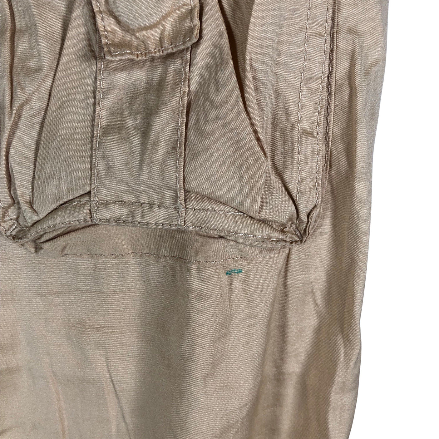 Unisex Tommy Hilfiger - Mittevenivad poolpikad püksid, suurus 40 - Beige (3)