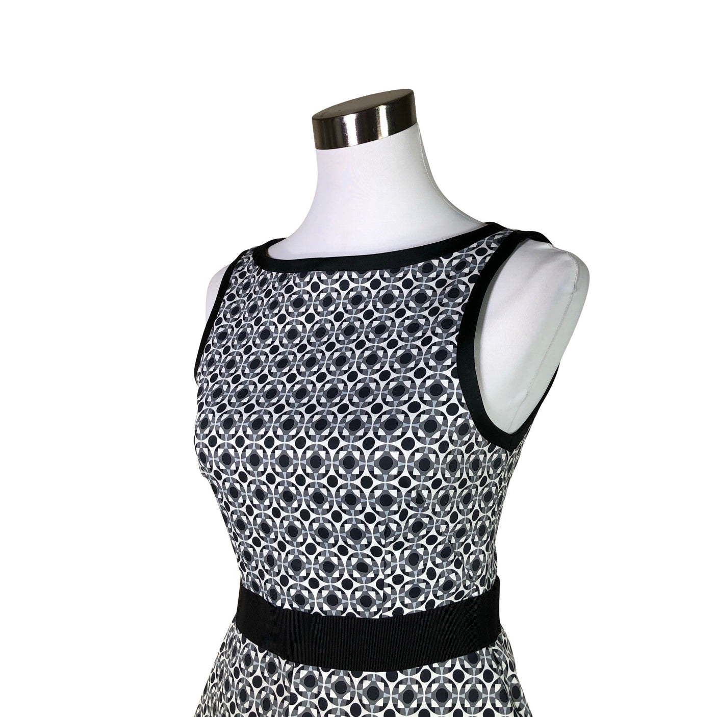 Unisex Karen Millen - Pliiatskleit, suurus 38 - Hall (3)