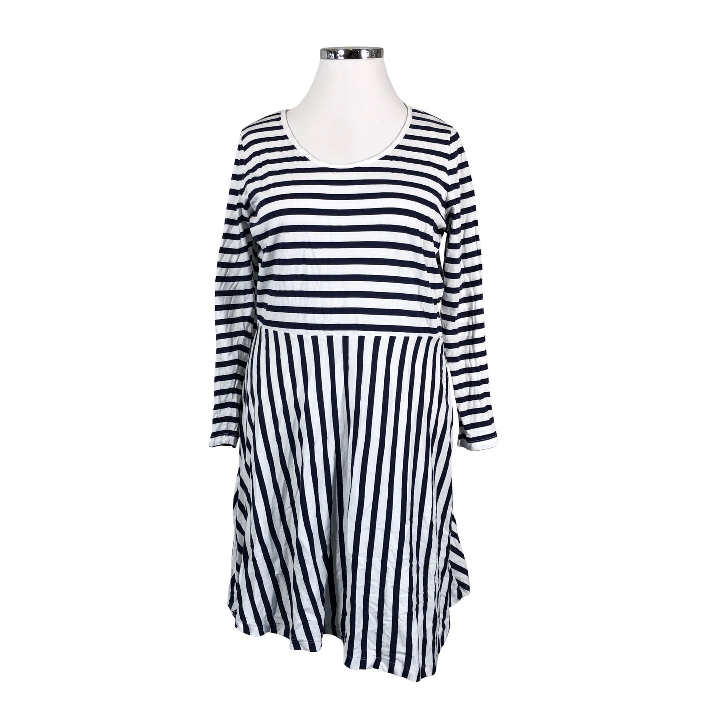 Unisex Junarose - Trikotaažist kleit, suurus 44 - Valge (1)